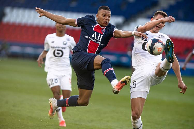 东契奇在巴黎圣日耳曼比赛中出色防守，表现优异引发热议！-九游下载安装官网